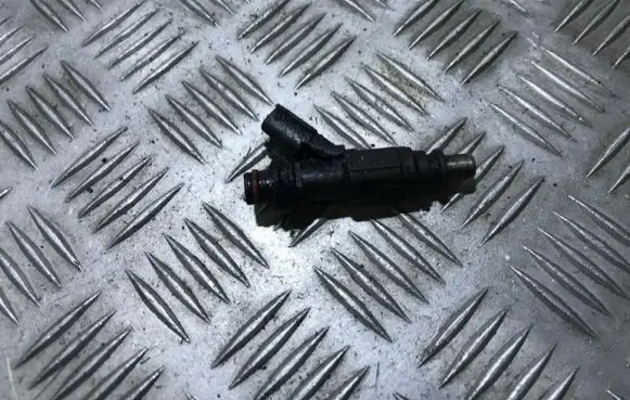 Toyota Corolla E120 E130 Fuel injector 0280155936 23250-0d020