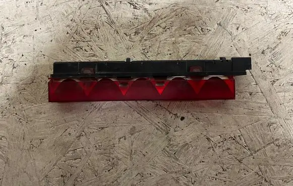 Ford Mondeo Mk III Third/center stoplight 1S7113A613AE