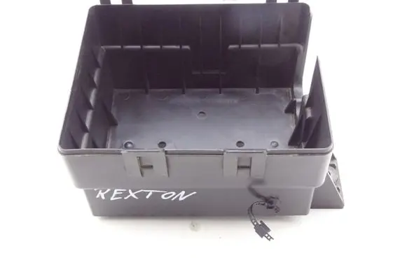 SsangYong Rexton Battery box tray 