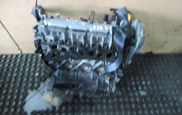 Renault Megane II Engine F9Q800