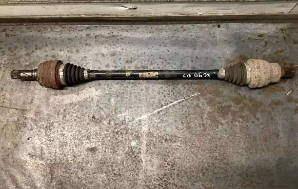 Volvo XC90 Rear driveshaft 