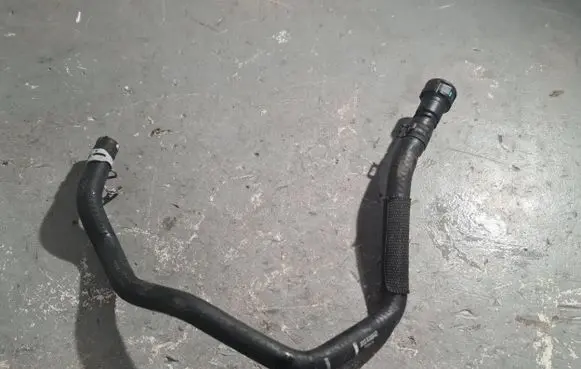 Ford Ranger Engine coolant pipe/hose JB3G9U469AD