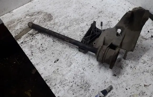 Mercedes-Benz Vito Viano W638 Front driveshaft