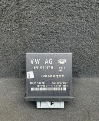 Audi Q7 4L Light module LCM 8P0907357H