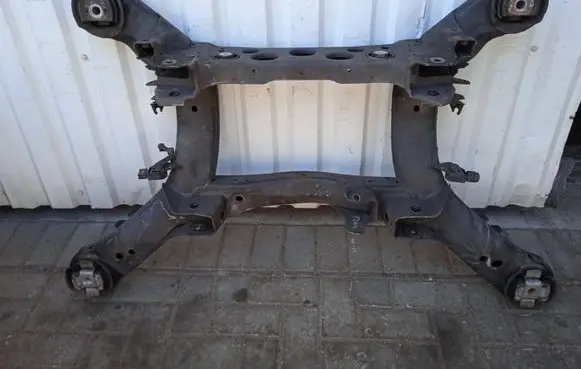 Mercedes-Benz GLE (W166 - C292) Rear subframe 