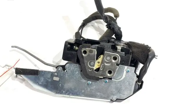 Mazda CX-7 Front door lock 
