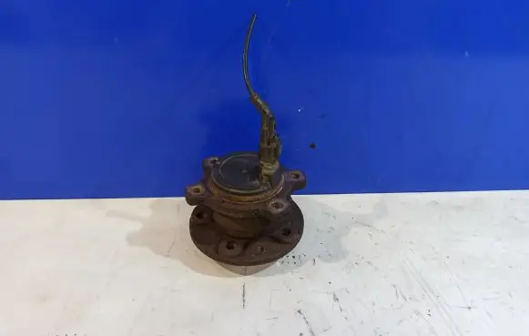 Volvo S80 Rear wheel hub 30741304 31329968