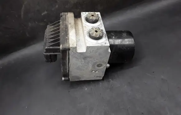 Volkswagen PASSAT CC ABS Pump 3C0614109AF 16705912 16705712N