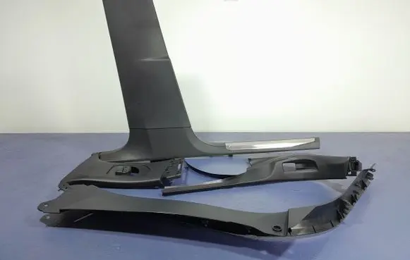 Peugeot 5008 Other sill/pillar trim element 9824110877