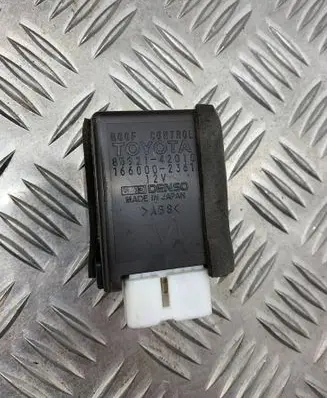 Toyota RAV 4 (XA10) Other control units/modules 8592142010 1660002361