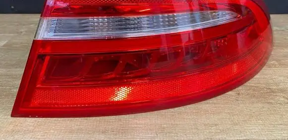 Jaguar XE Rear/tail lights GX73-13404-A GX7313404A GX73-13404