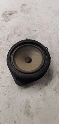 Audi A3 S3 8P Front door speaker 8P0035411B