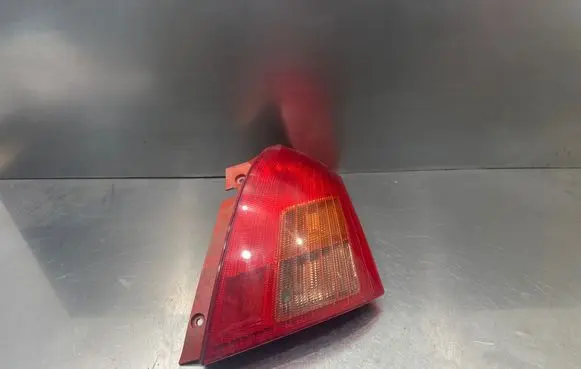 Suzuki Swift I Rear/tail lights P4476r