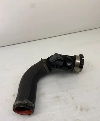 Intercooler hose/pipe