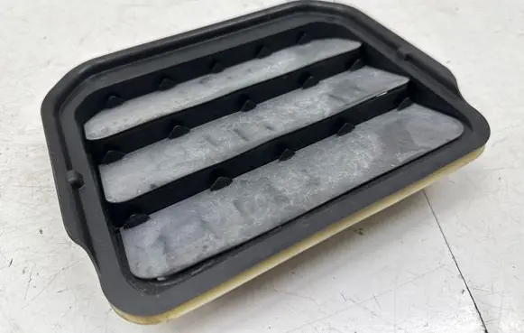 Ford Puma Quarter panel pressure vent L1TBA280B62AC