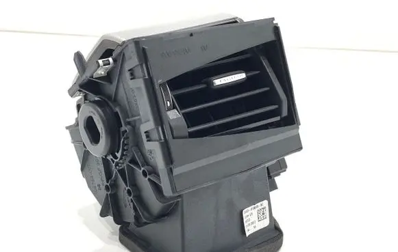 Rear air vent grill