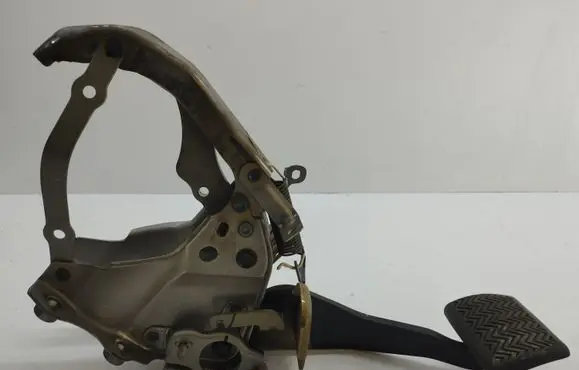 Lexus NX Brake pedal