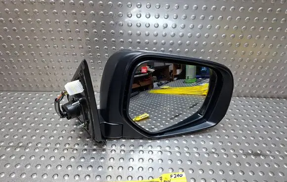Mitsubishi L200 Front door electric wing mirror 6000606943