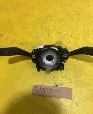 Volkswagen Golf VI Tailgate/trunk/boot open switch 