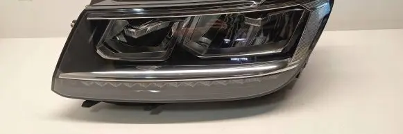 Volkswagen Tiguan Headlight/headlamp 5NB941035B 0301101231