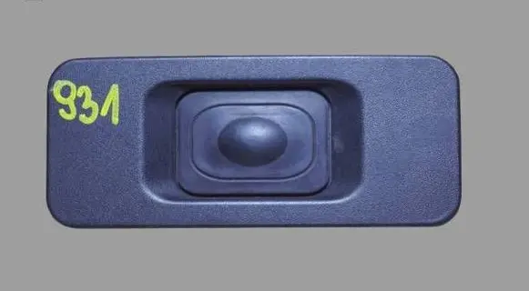 Jaguar XE Tailgate opening switch GX73432B10AB