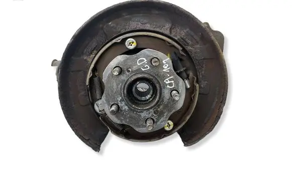 Lexus RX 450H Rear wheel hub spindle/knuckle R06R