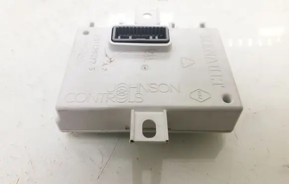 Renault Megane III GPS navigation control unit/module 281139717