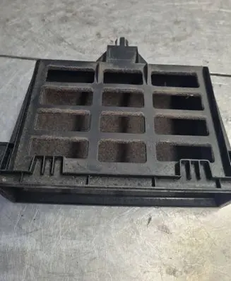 Volkswagen Golf IV Glove box 1J0857058A