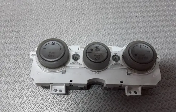 Mazda 6 Climate control unit