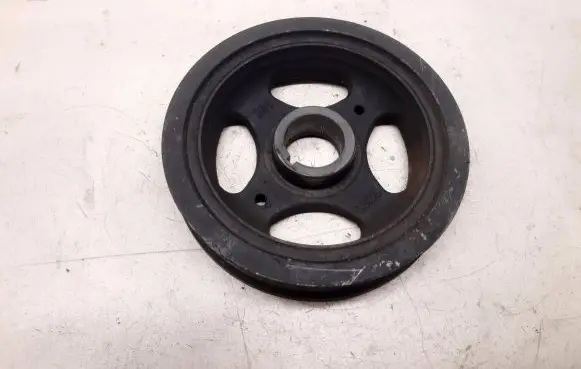 Toyota Avensis T250 Crankshaft pulley 134080R011