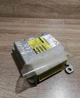 Toyota Avensis T250 Airbag control unit/module 8917005190 215955104