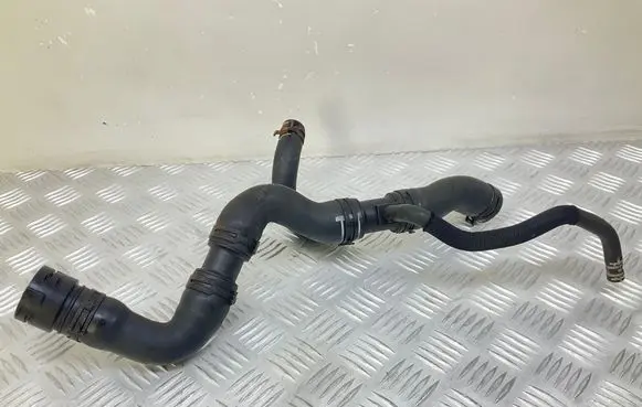 Audi TT TTS Mk2 Engine coolant pipe/hose 1K0122101DK 06F122101A 1K0121087H