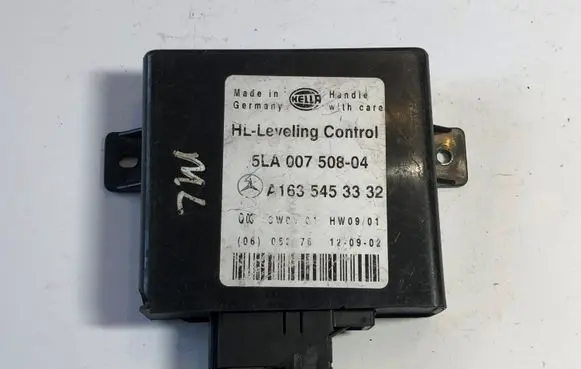 Mercedes-Benz ML W163 Light module LCM A1635453332 5LA00750804