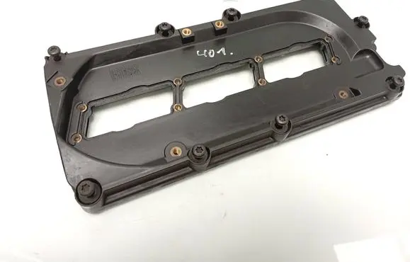 Audi A6 S6 C6 4F Rocker cam cover 059103470AC