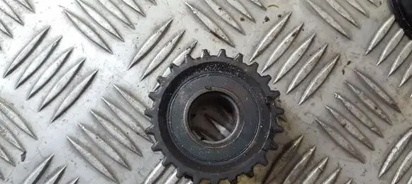 Opel Astra G Crankshaft pulley 