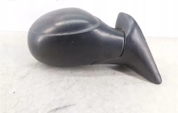 Citroen Xsara Picasso Front door electric wing mirror 
