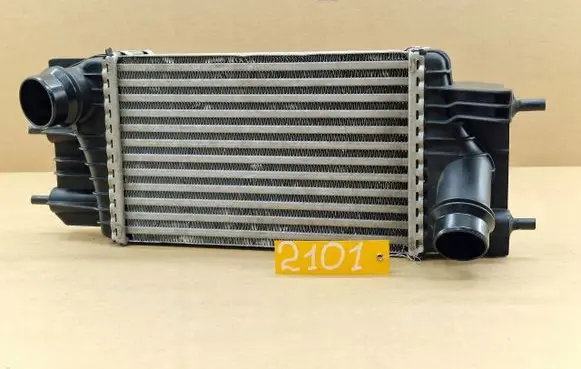 Nissan Pulsar Intercooler radiator