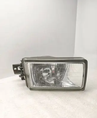 Mitsubishi Space Wagon Front fog light G2588R 02190161
