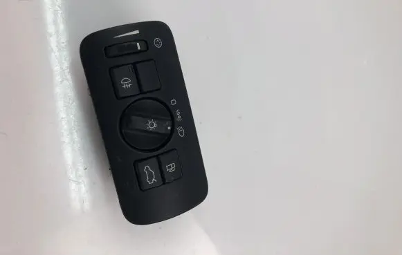 Volvo S60 Light switch 30739412