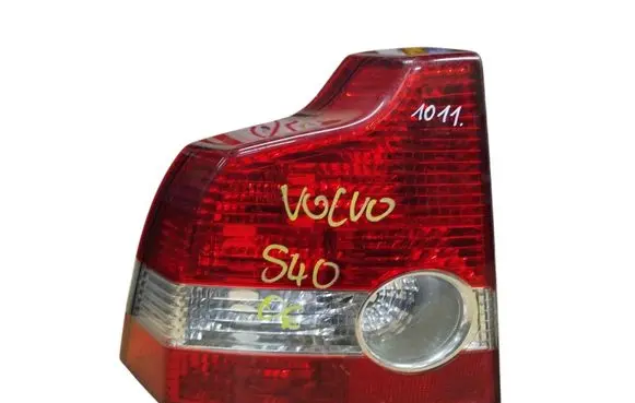 Volvo S40 Rear/tail lights 30698915