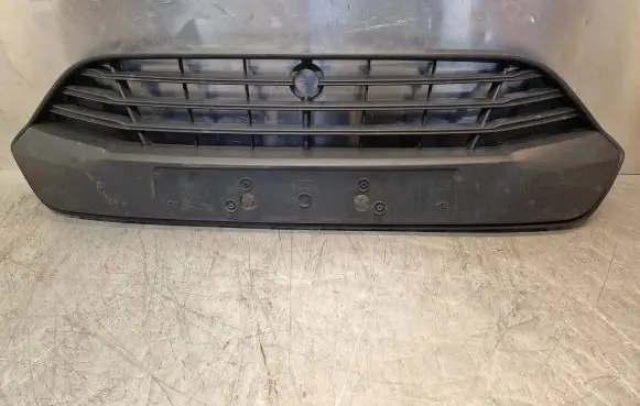 Ford Transit Custom Front bumper lower grill BK2117B968ABW