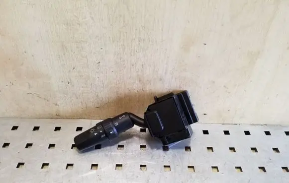Mazda 3 I Indicator stalk 17D682