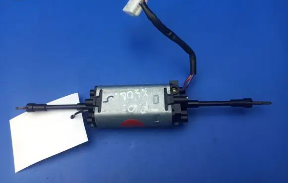 Jaguar XJ X308 Seat adjustment motor 9410950B EMC32700TR 401061F9