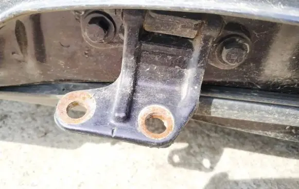 Honda Legend III KA9 Rear door lower hinge