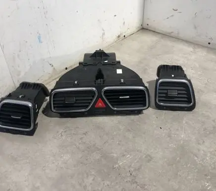 Volkswagen Scirocco Dash center air vent grill 1Q0819703J 1Q0819735C 1Q0819704K