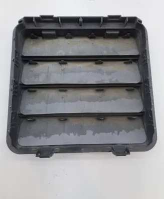 Ram 1500 DT Quarter panel pressure vent 68323649AB