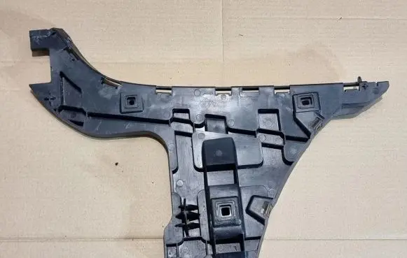 Volvo S80 Rear bumper mounting bracket 30655131