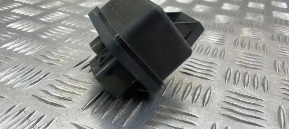 Mazda 6 Glow plug pre-heat relay SH0118650