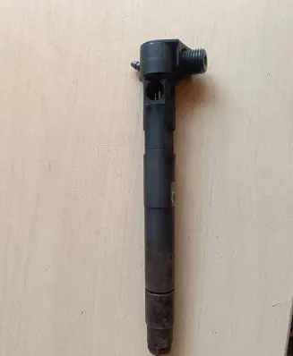Opel Antara Fuel injector 28264951 P712138JAE