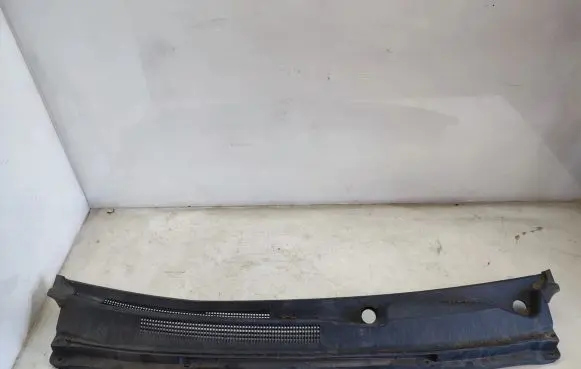 KIA Carens II Wiper trim 861511D000